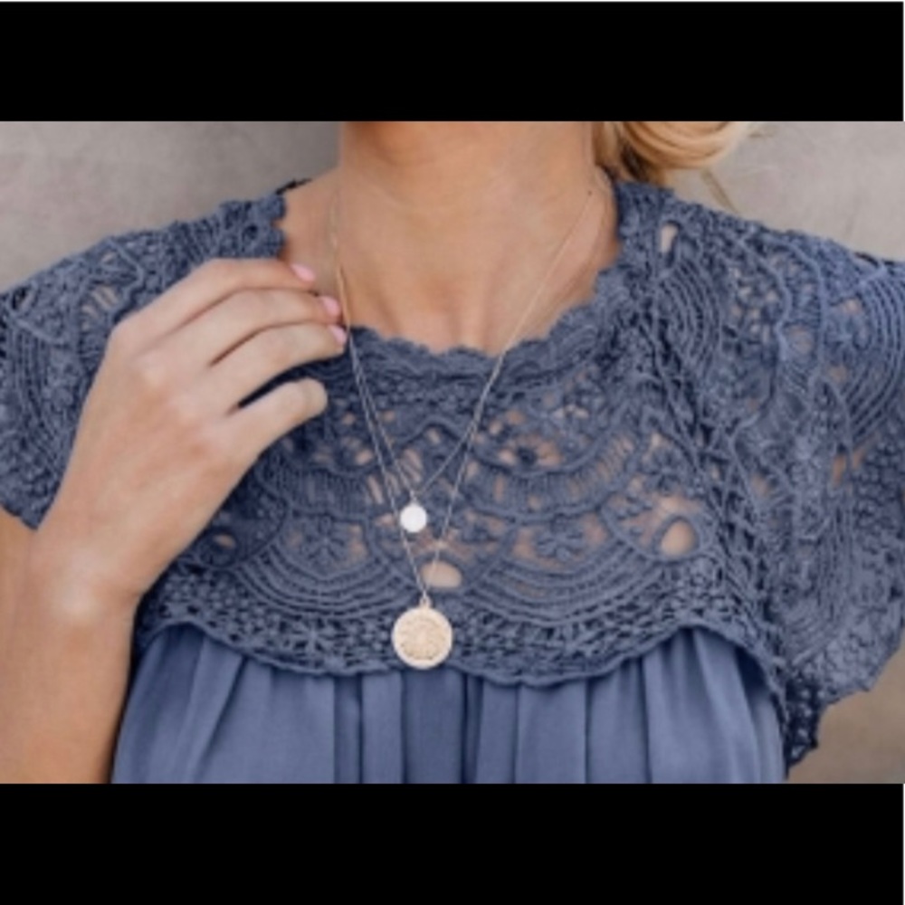 HPx3🎉1 LEFT💙Blue Crotchet Lace-Sliced Blousy Top - Picture 3 of 7